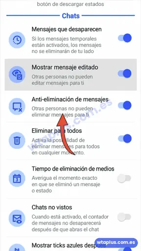 Sección Chats de WhatsApp Plus con la opción Anti-eliminación de mensajes activada