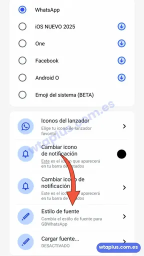 Ajustes Universal de WhatsApp Plus con la opción Estilo de fuente señalada